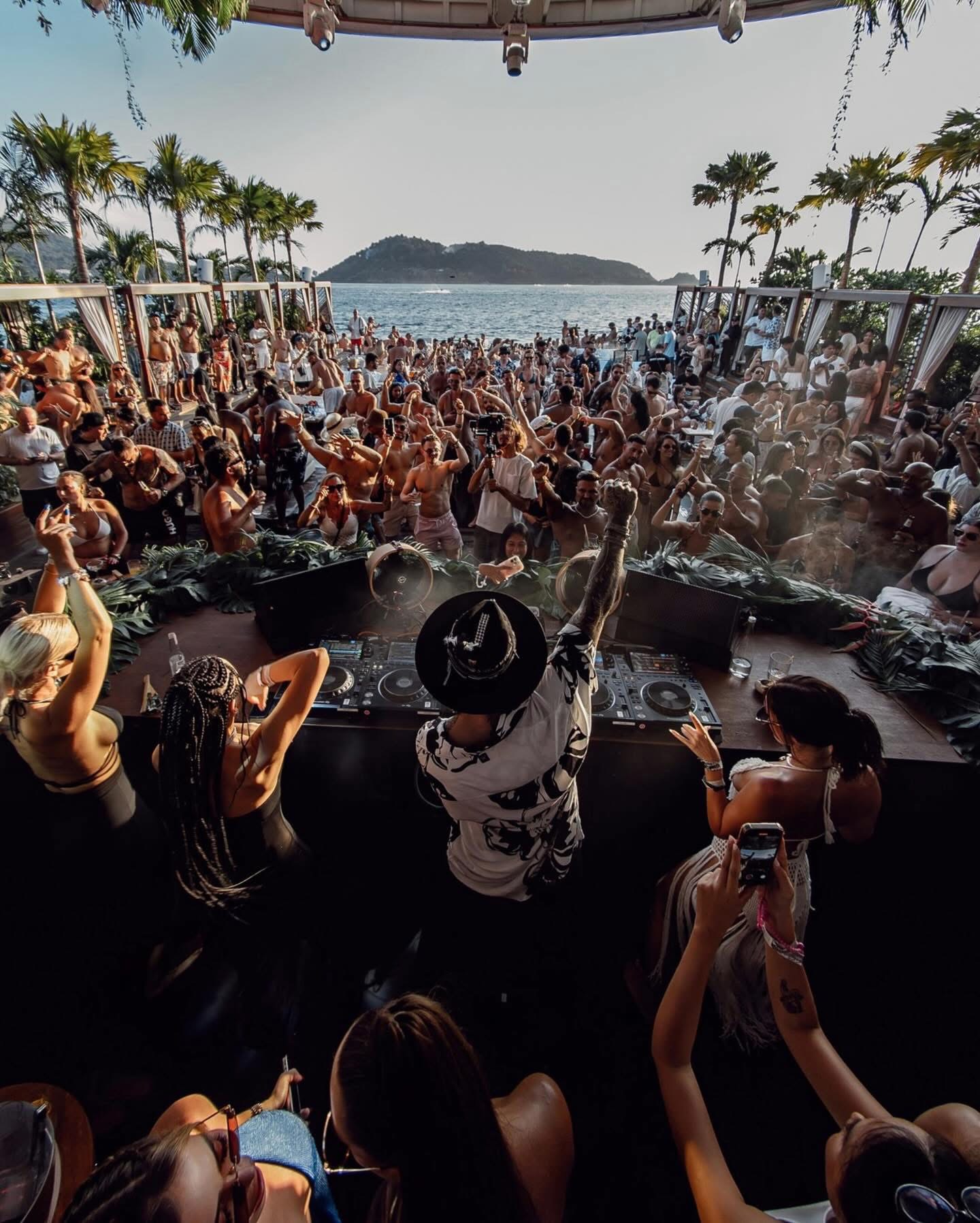 Yona Beach Club - Image 9